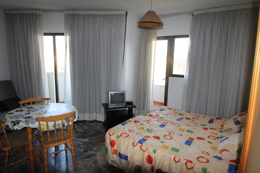 Apartamentos San Jaime Center Suites Benidorm Luaran gambar